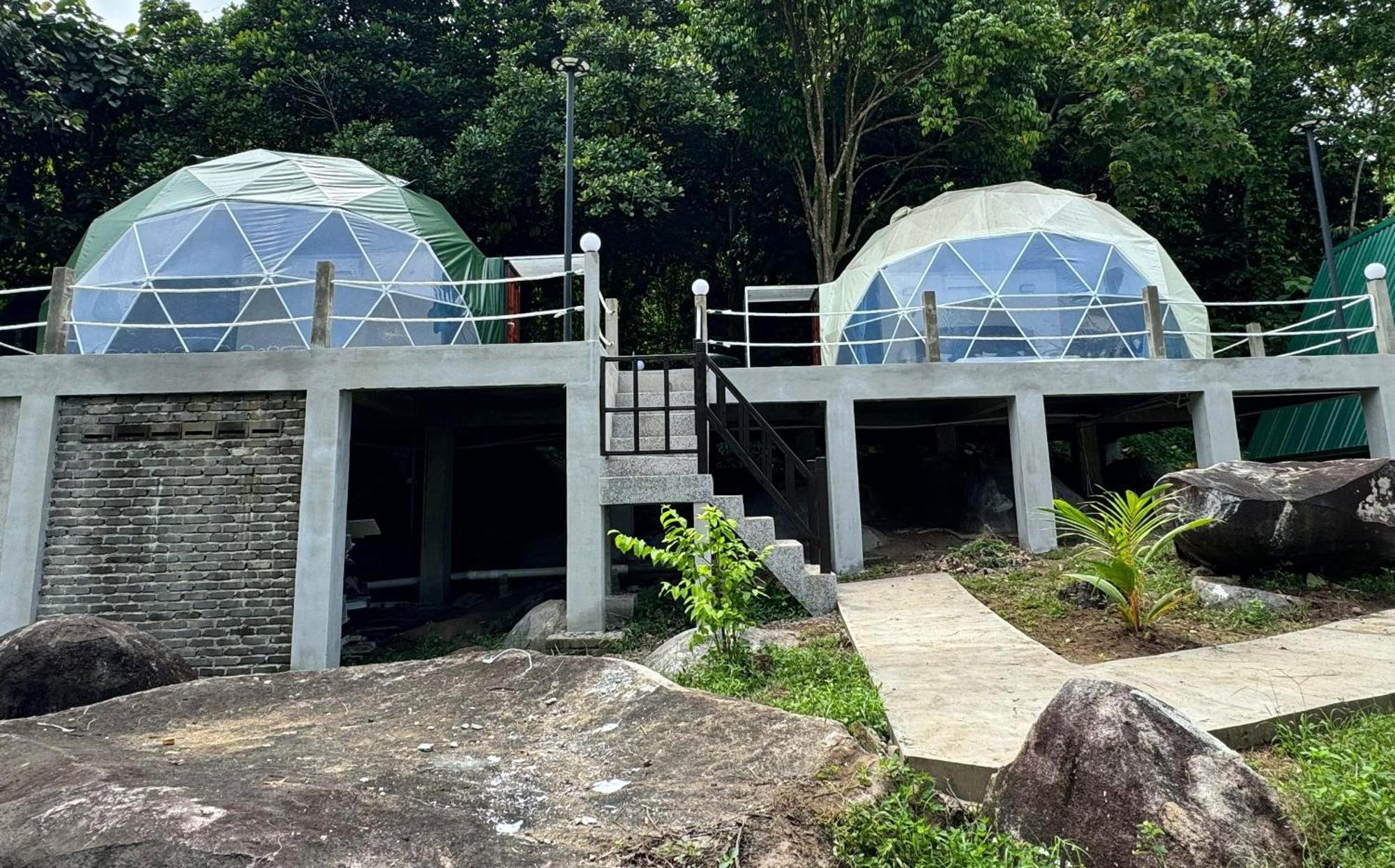 Dumba Bay Tioman Hotel Kampung Genting Ngoại thất bức ảnh