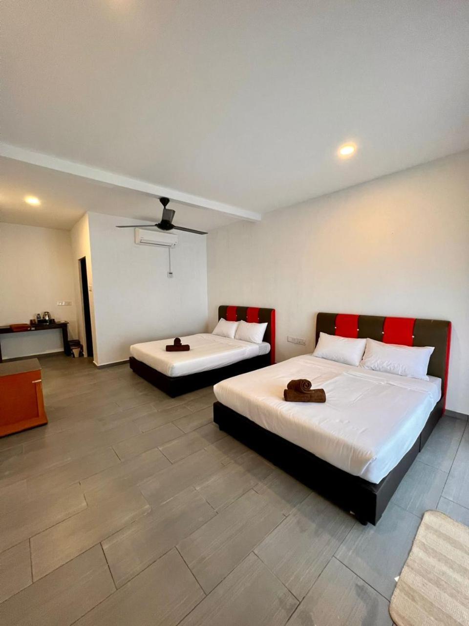 Dumba Bay Tioman Hotel Kampung Genting Phòng bức ảnh